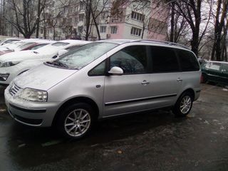 Volkswagen Sharan foto 5