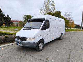 Mercedes Sprinter foto 3