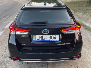 Toyota Auris foto 4