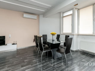 Apartament cu 2 camere, 110 m², Centru, Chișinău foto 2