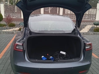 Tesla Model 3 foto 5