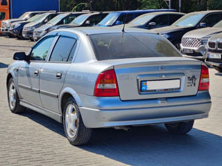 Opel Astra foto 5