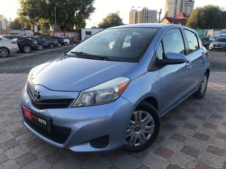 Toyota Yaris foto 1