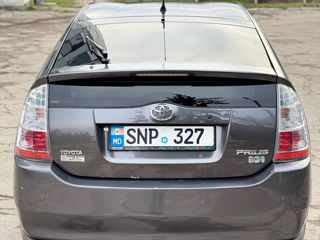 Toyota Prius foto 3