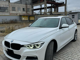 BMW 3 Series foto 4