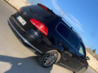 Volkswagen Passat foto 2