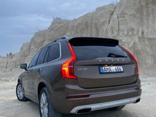 Volvo XC90 foto 9