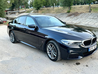 BMW 5 Series foto 2