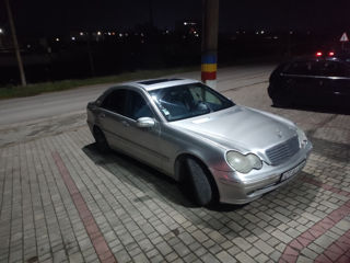 Mercedes C-Class