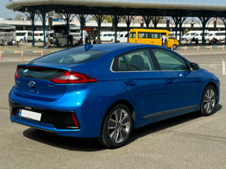 Hyundai IONIQ фото 6