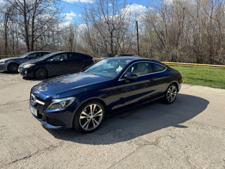 Mercedes C-Class Coupe foto 3