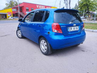 Chevrolet Kalos foto 3