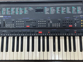 Ionica Yamaha PSR 400, 2290 lei.