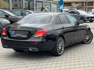 Mercedes E-Class foto 4