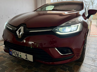 Renault Clio foto 9