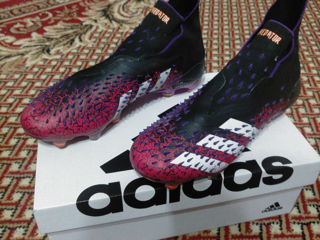 Vînd buti Adidas Predator Elite foto 2