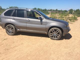 BMW X5 foto 4