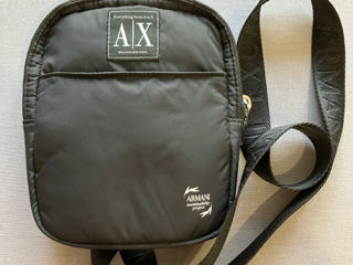 Armani Exchange foto 2