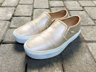 Vans Rose Gold Metallic Slip On. Размер 40. В отличном состоянии. Оригинал. foto 3