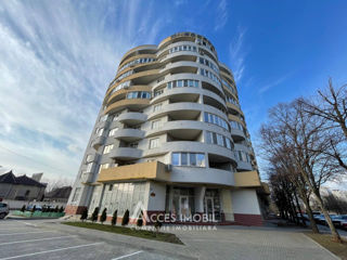 Apartament cu 3 camere, 155 m², Ciocana, Chișinău foto 14