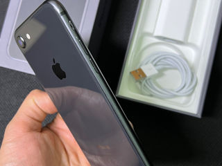 Iphone 8 64gb tot setul , original foto 2