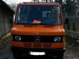 Mercedes 409D foto 4