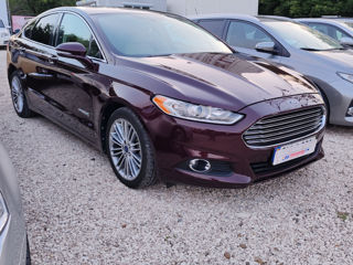 Ford Fusion foto 3