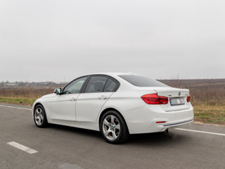 BMW 3 Series foto 2