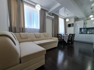 Apartament cu 2 camere, 70 m², Buiucani, Chișinău foto 3