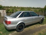 Audi 80 foto 8