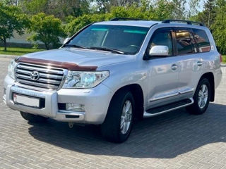 Toyota Land Cruiser foto 2