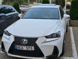 Lexus IS Series foto 2