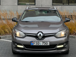 Renault Megane foto 2