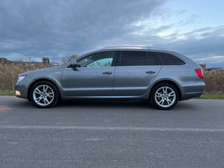 Skoda Superb foto 4