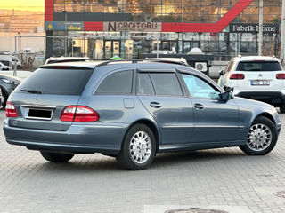 Mercedes E-Class foto 5