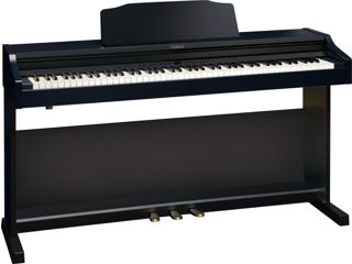 Pian electronic, Pian digital ROLAND RP 401R Pianul digital ROLAND RP 401R este in stare perfecta (p foto 2