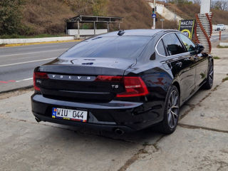 Volvo S90 foto 2