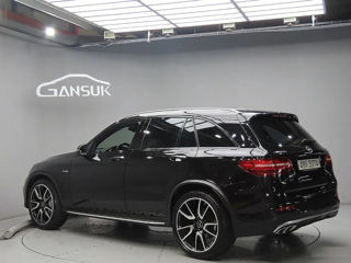 Mercedes GLC foto 2