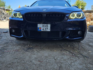 BMW 5 Series foto 10