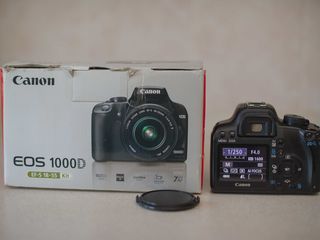 Canon 1000D kit foto 1