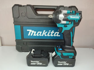 Новый гайковёрт Makita DTW285 36V/5Ah/850nm с инструментами в наборе! foto 2