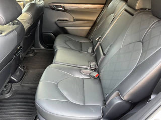 Toyota Highlander foto 18