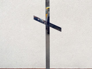 Кресты,скамейки,столики из нержавеющей стали foto 5