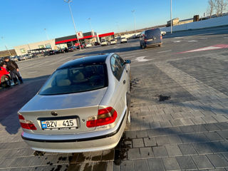 BMW 3 Series foto 3