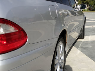 Mercedes E-Class foto 3