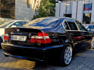 BMW 3 Series foto 6