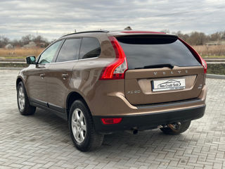 Volvo XC60 foto 10