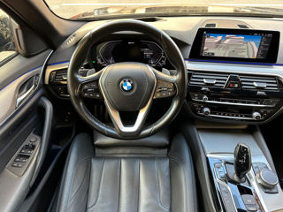 BMW 5 Series foto 5