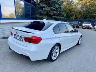 BMW 3 Series foto 4