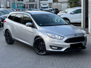 Ford Focus foto 1